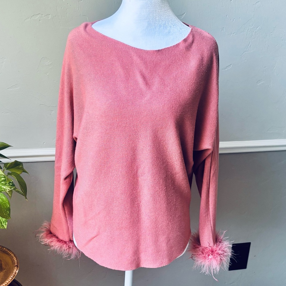 Sioni Milano Feather Sleeve Sweater Size XS